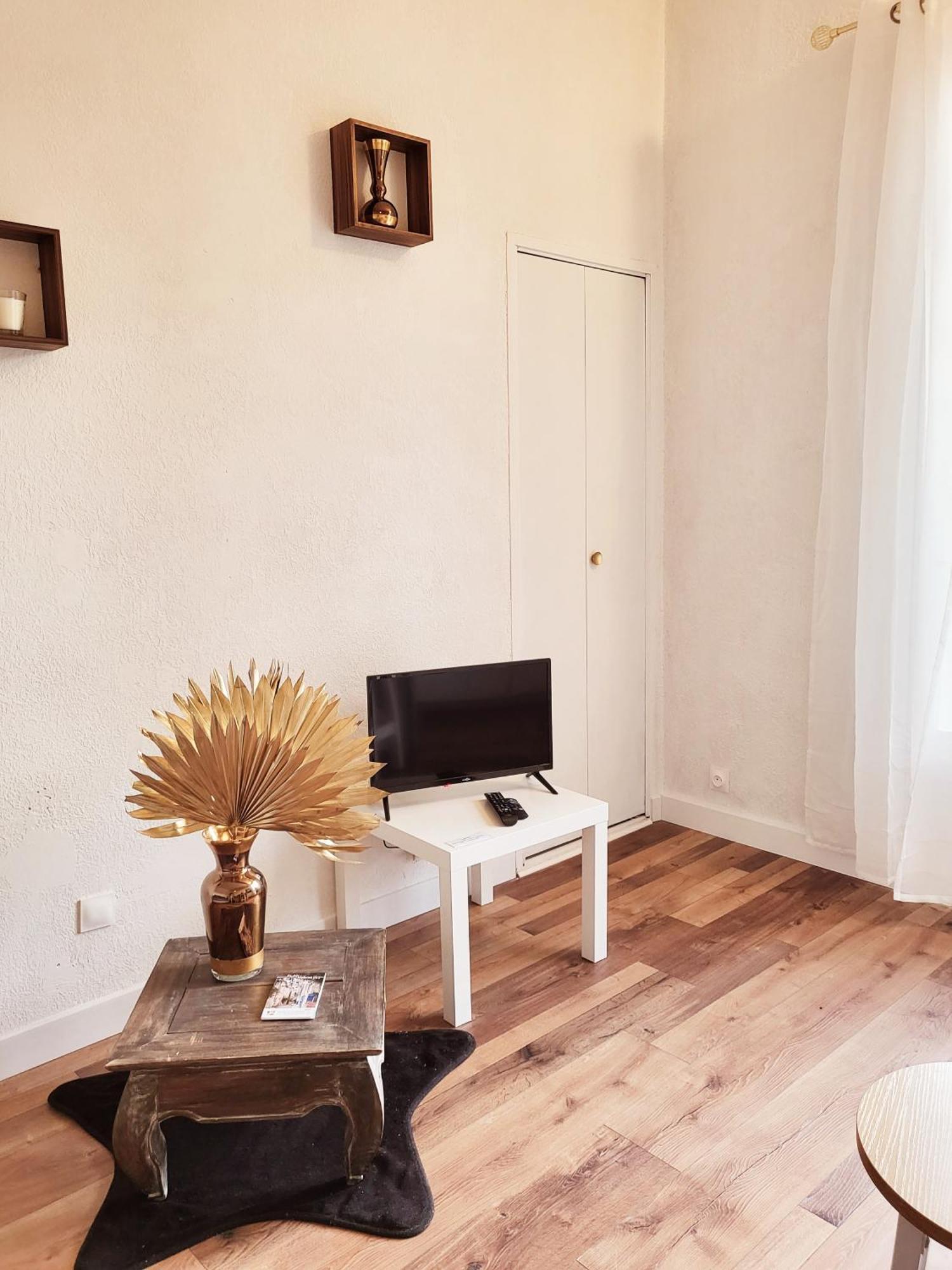 La Suite Costabella A Hyeres-Les-Palmiers ภายนอก รูปภาพ